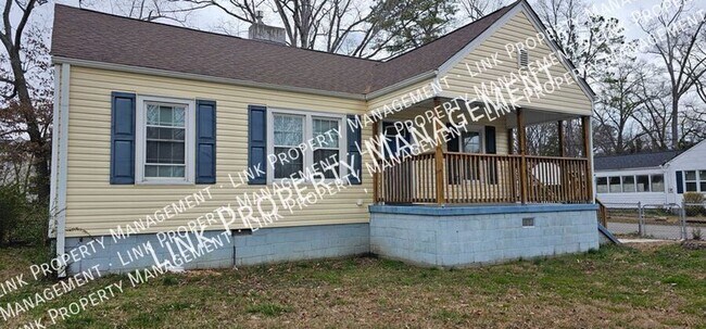 Building Photo - 129 N Moore Rd