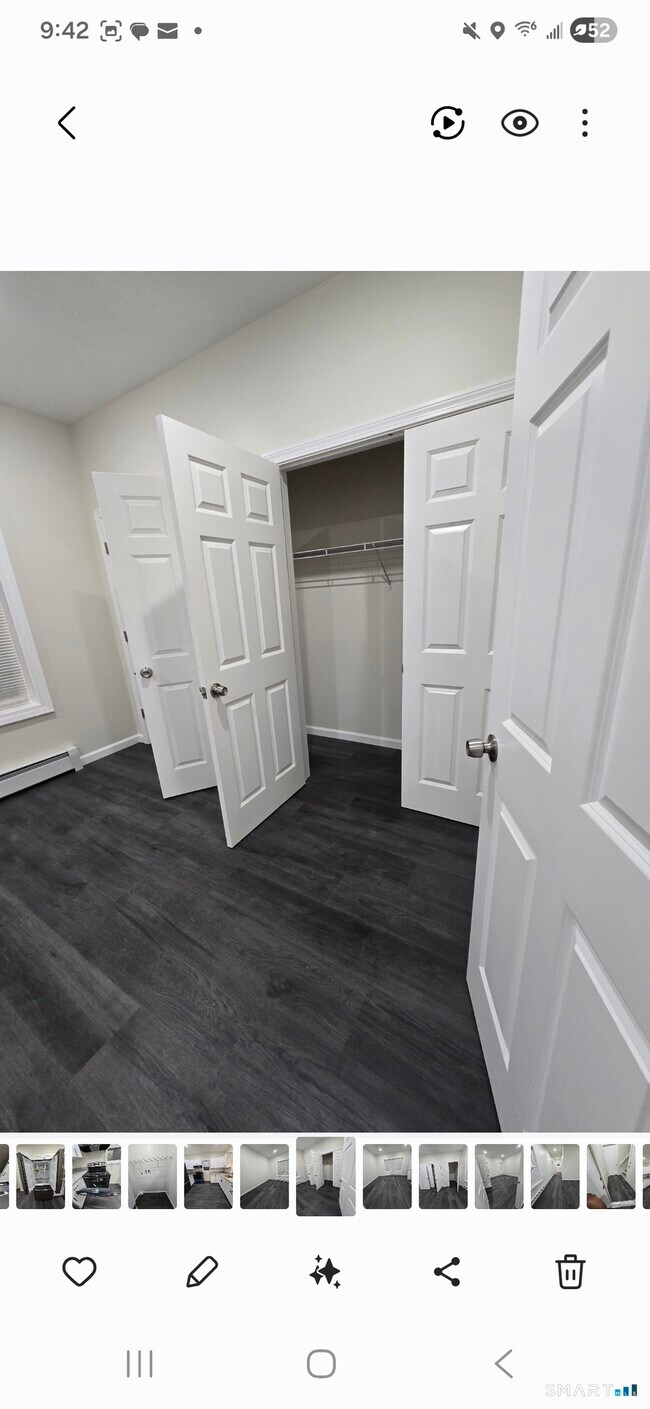 Building Photo - 48 Brook St