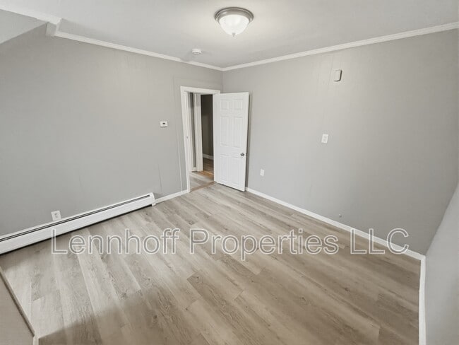 Building Photo - 417 Westford St