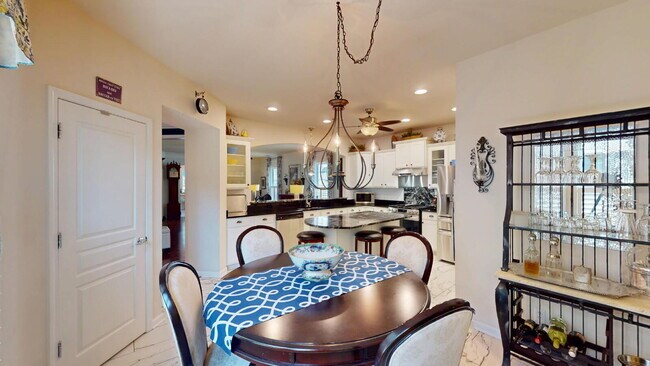 Building Photo - Charming Sun City Retreat, Availale Now for Rent