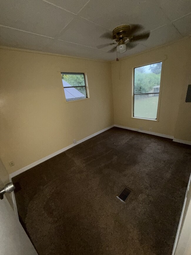 Building Photo - 5661 Arboga Rd