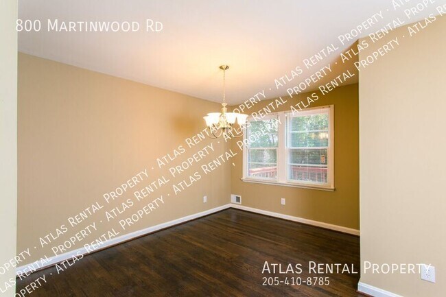 Building Photo - 800 Martinwood Rd