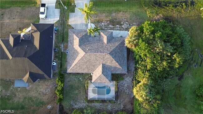 Building Photo - 2507 Embers Pkwy W