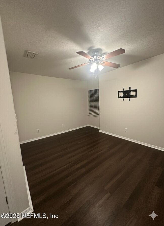 Building Photo - 5933 Bartram Village Dr