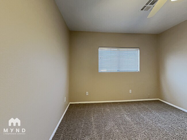 Building Photo - 8128 W Mission Ln