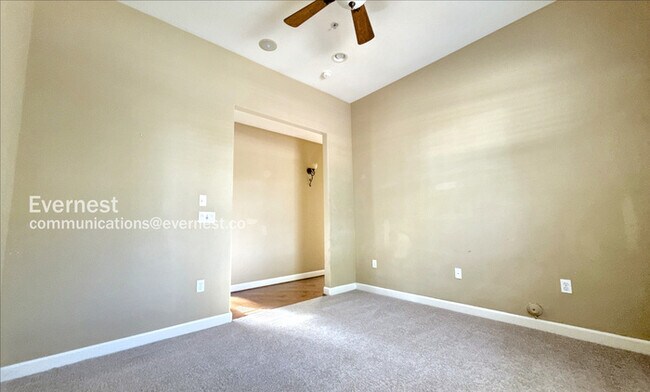Building Photo - 4700 S Fulton Ranch Blvd