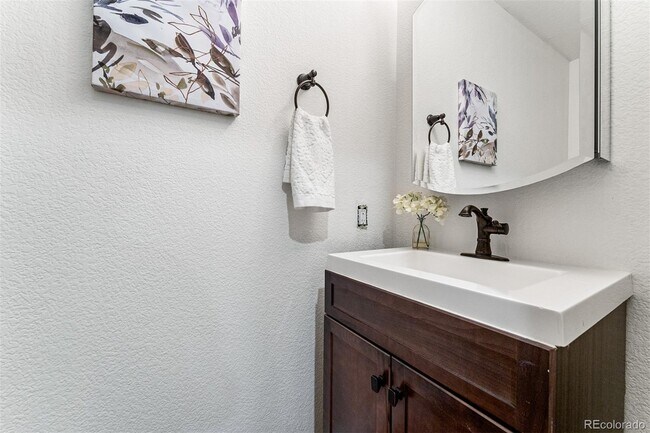 Building Photo - 2256 Merlot Ct