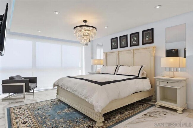 Building Photo - 1830 Avenida Del Mundo