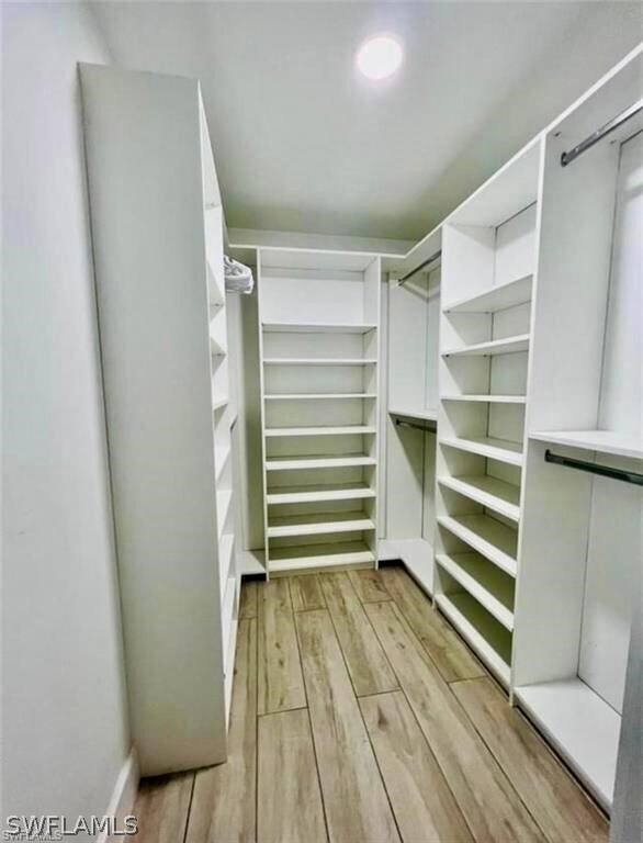 Building Photo - 3650 1st Ave SW