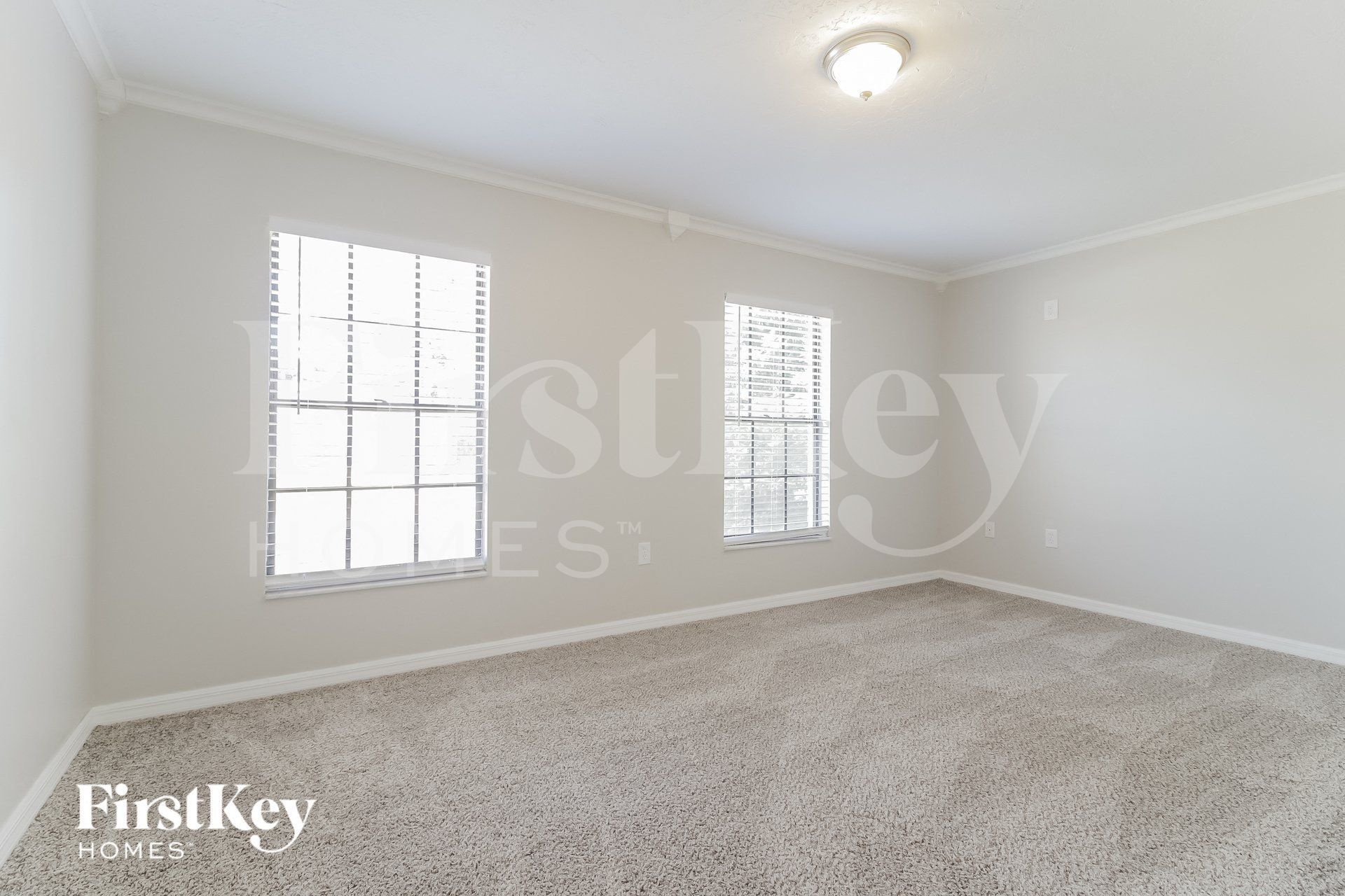 Building Photo - 5210 Holden Rd