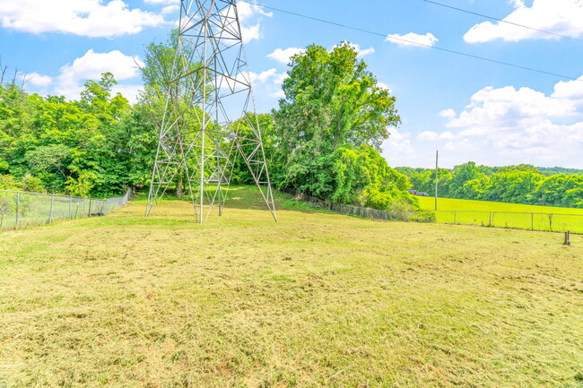 Building Photo - 206 Bowers Cir