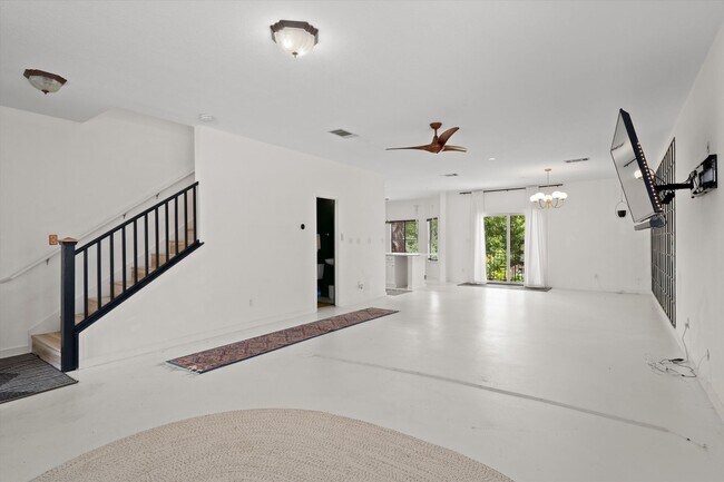 Building Photo - 8353 Steamline Cir