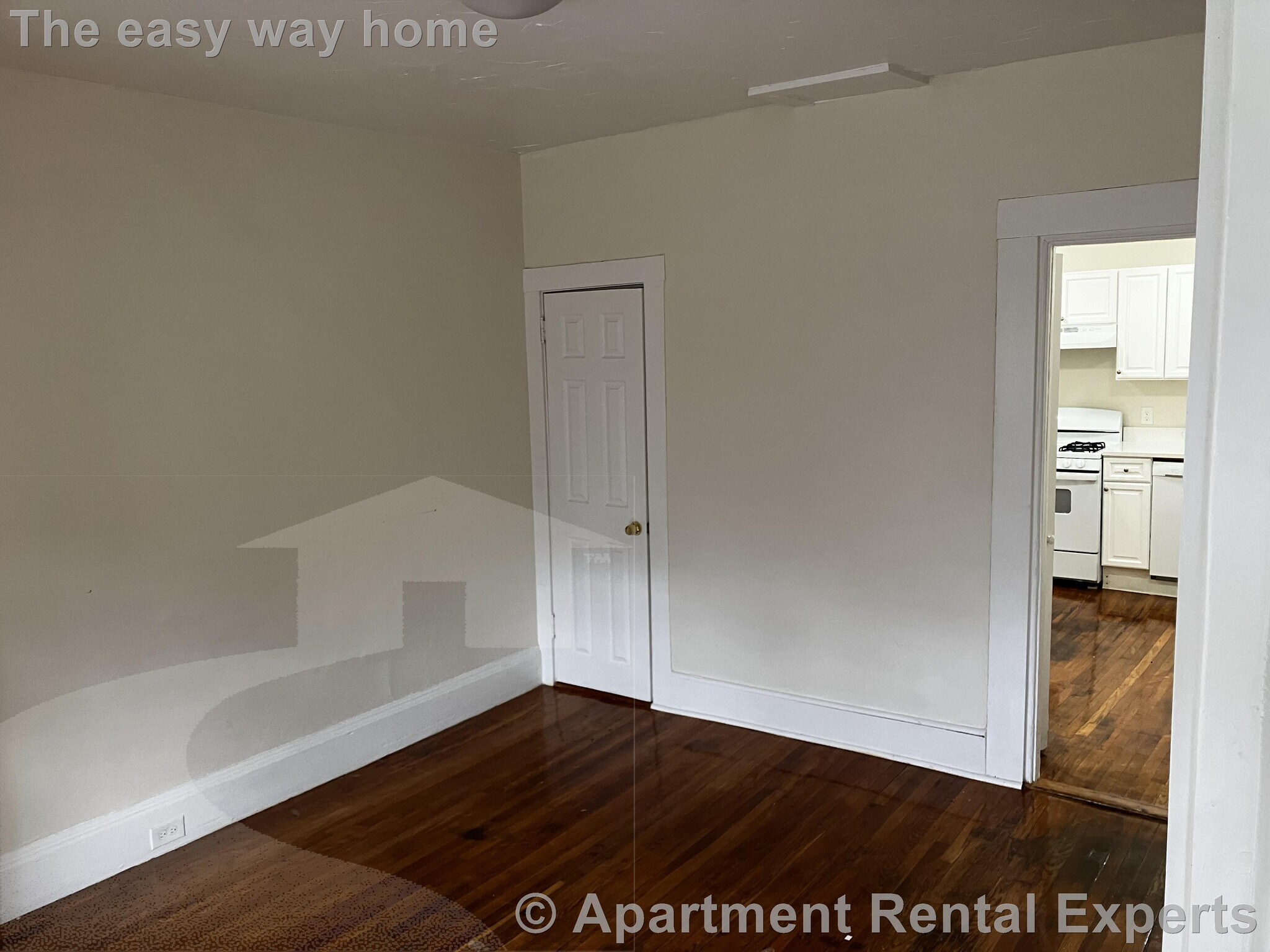 Building Photo - 100 River St