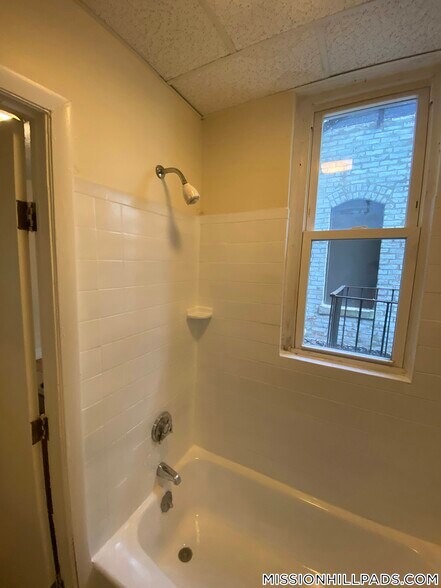 Building Photo - 51 S Huntington Ave