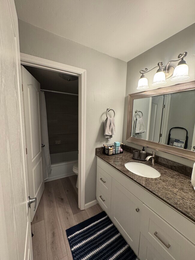 Building Photo - 115 Tramway Dr