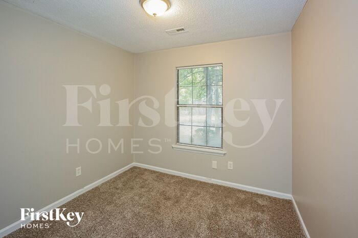 Building Photo - 6014 Crosswood Ct