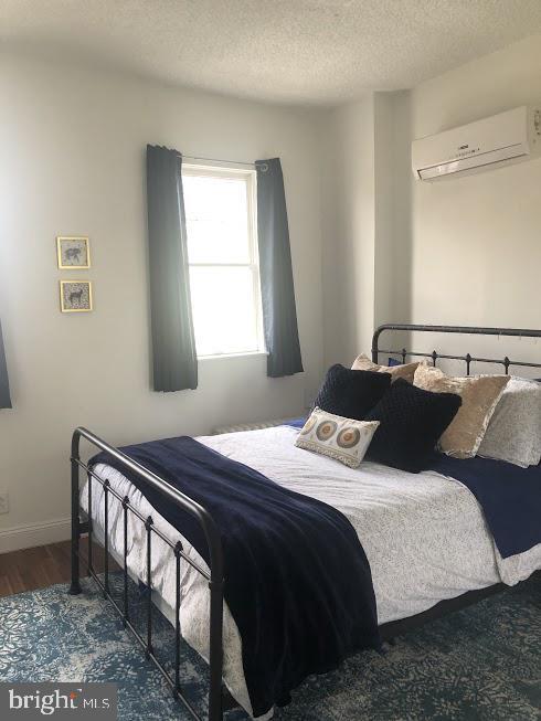 Building Photo - 753 S 22nd St