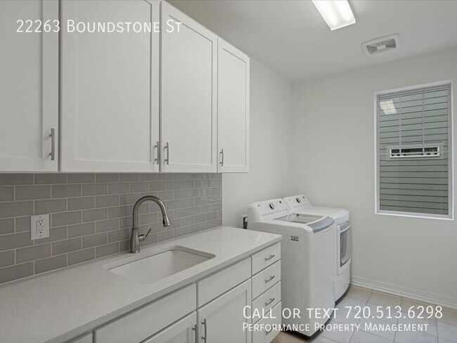 Building Photo - 22263 Boundstone St