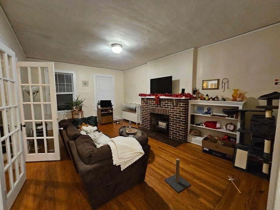 Building Photo - 286 Western Ave