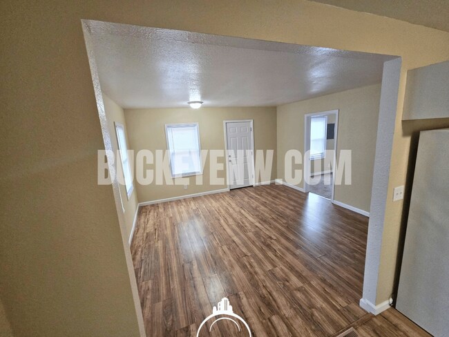 Building Photo - 3725 Terrace Dr