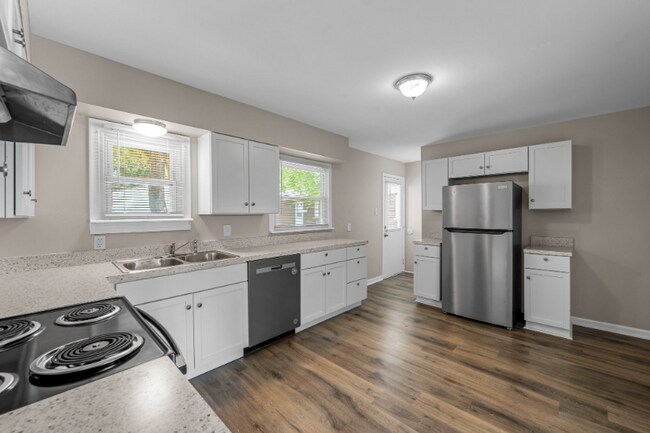 Building Photo - 210 Vest Ave