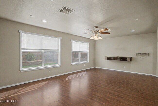 Building Photo - 12741 Tierra Monje Ln