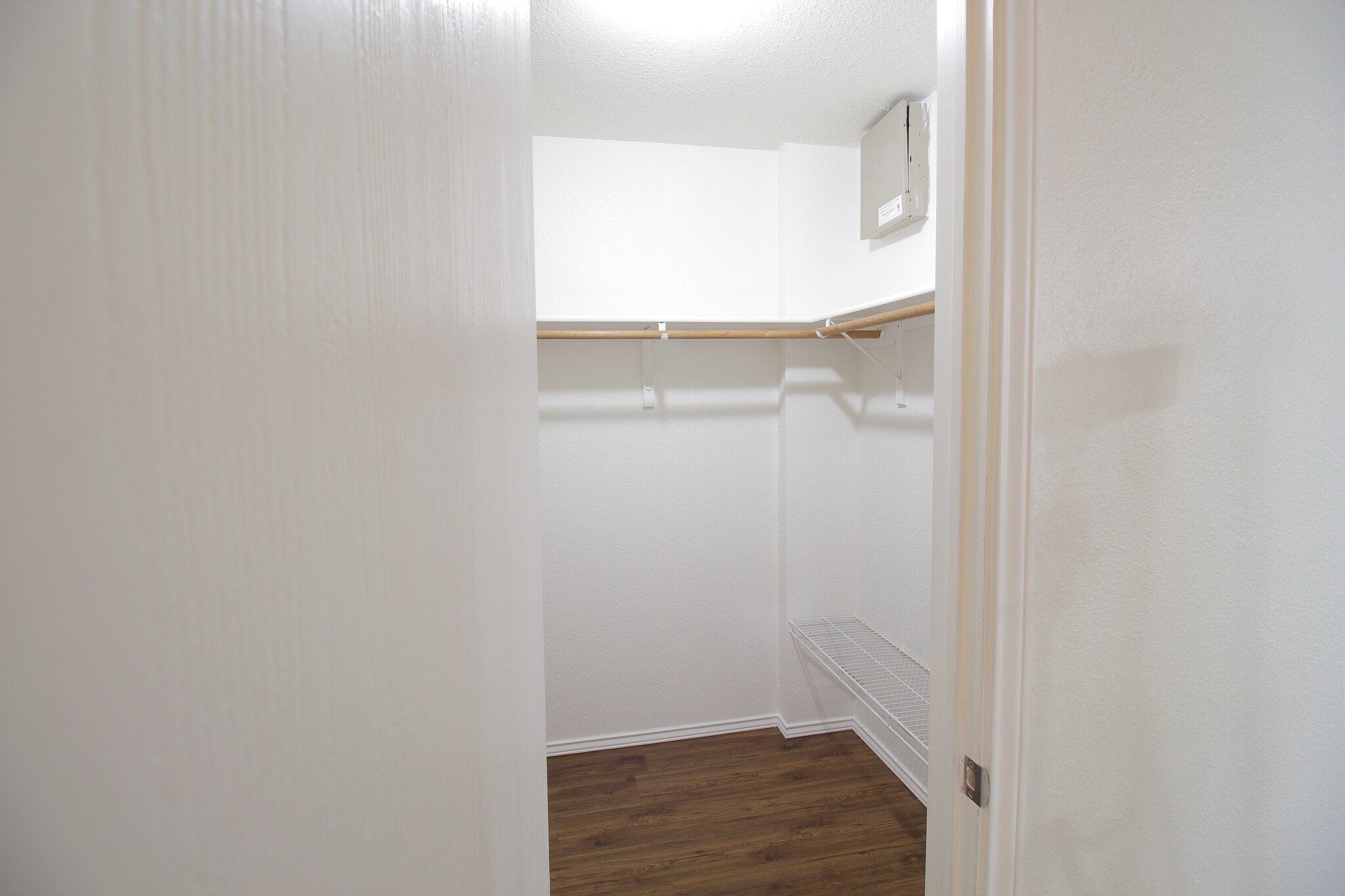 Building Photo - 133 Carolyns Way
