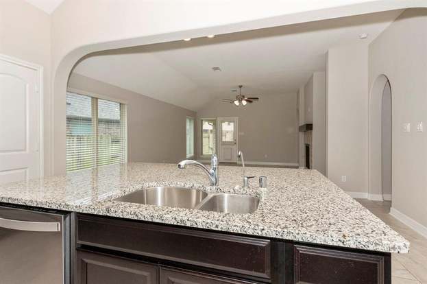 Building Photo - 9735 Stratton Ridge Dr