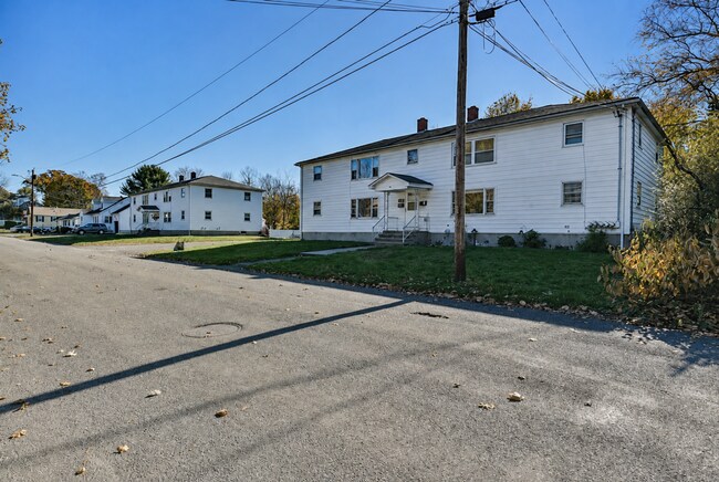 Building Photo - 24 Aldrich St