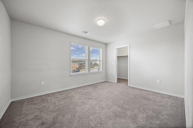 Building Photo - 11924 Gilleland Ln