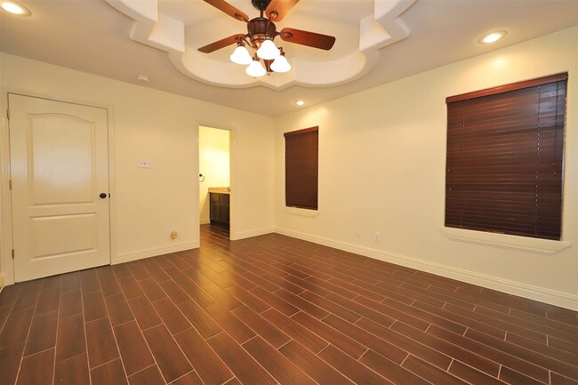 Building Photo - 8801 Snow Falls Dr