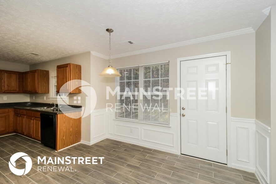 Building Photo - 2403 Brookgate Way