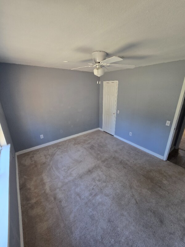 Building Photo - 666 FM356