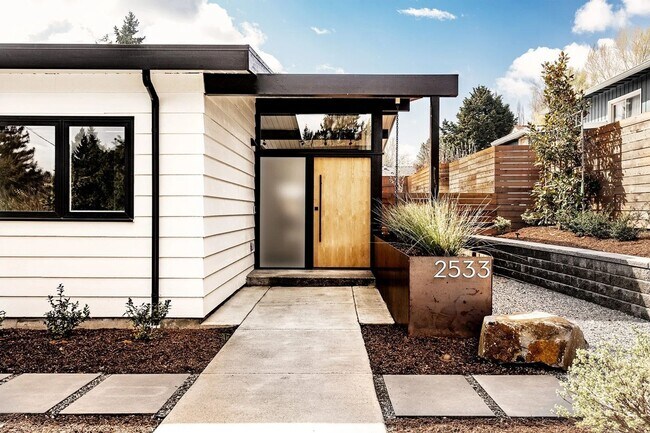 Primary Photo - 1955 Mid-Century Modern extensively design...