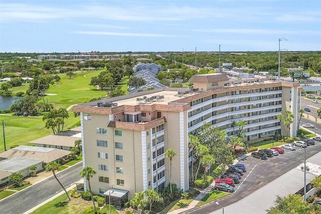 Building Photo - 8950 Park Blvd