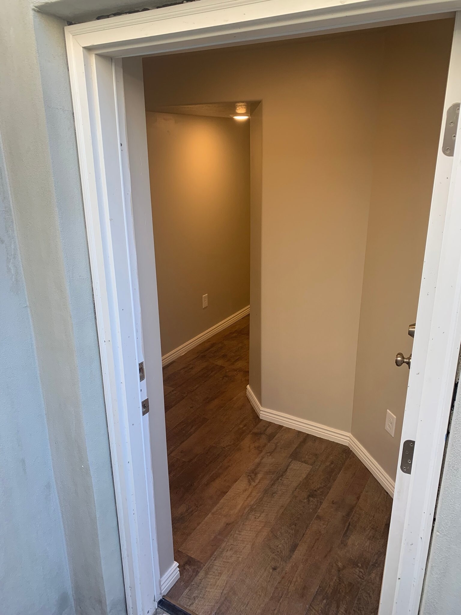 Building Photo - 343 Flagstone Dr