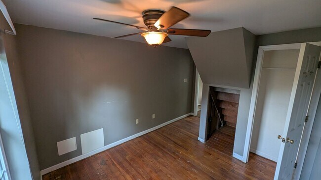 Building Photo - 1222 Stafford Rd