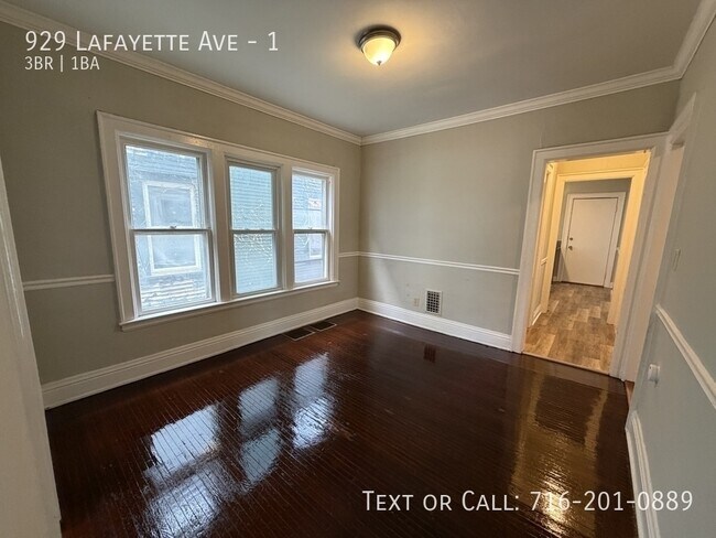 Building Photo - 929 Lafayette Ave