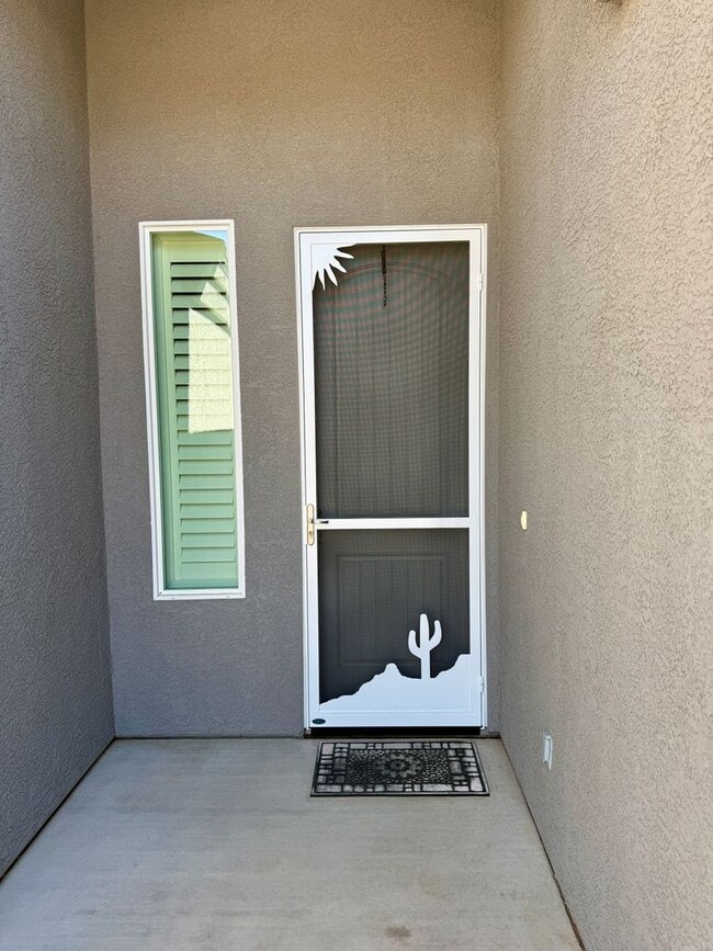 Building Photo - Beautiful 2023 Build | 3 Bed, 2 Bath | Solar + Premium Upgrades | Landscaping Included