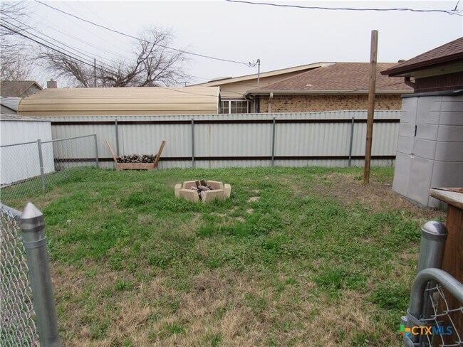 Building Photo - 4609 Brian Dr