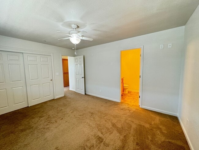 Building Photo - 3 bed/ 2 bath house in country setting