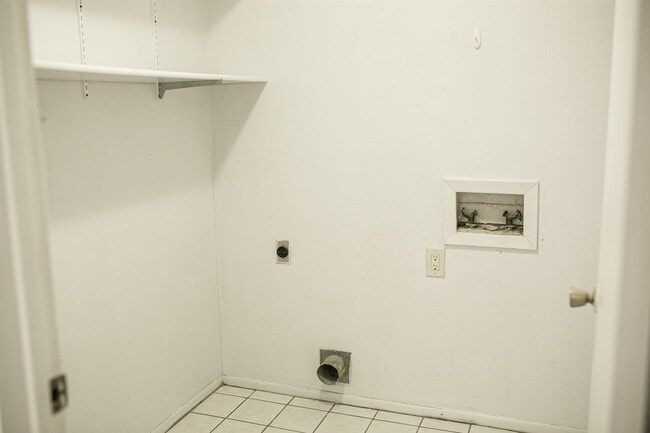 Building Photo - 216 Warbonnet Trail