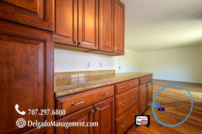Building Photo - Benicia! 4BD/2.5BA! Available now!