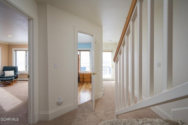 Building Photo - 508 Cranmer Ave