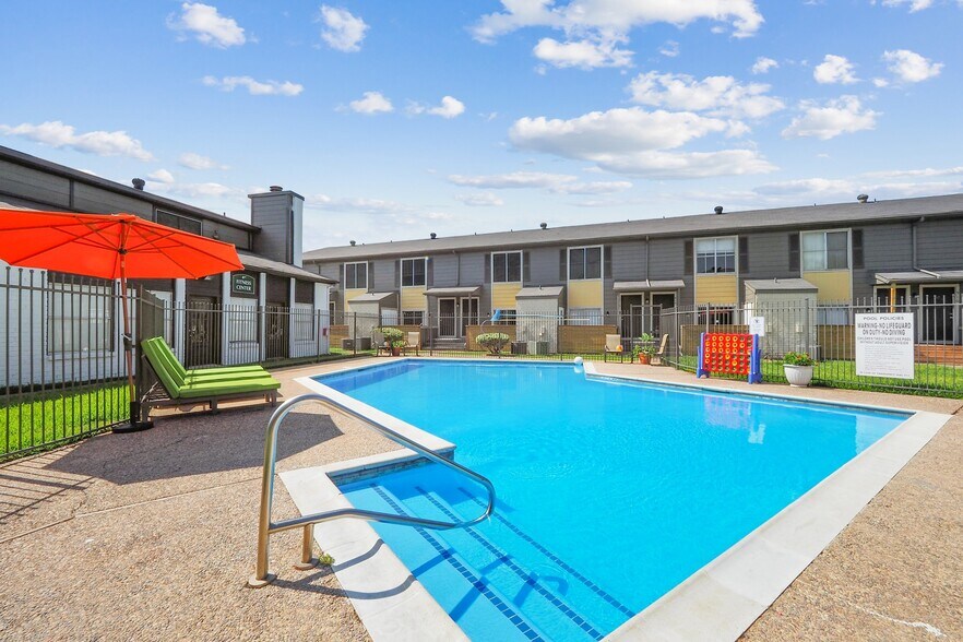 The Grove Victoria 4405 N Navarro St Victoria TX 77904 Apartment Finder