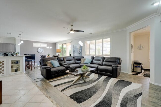 Building Photo - 16431 W Boulder Vista Dr