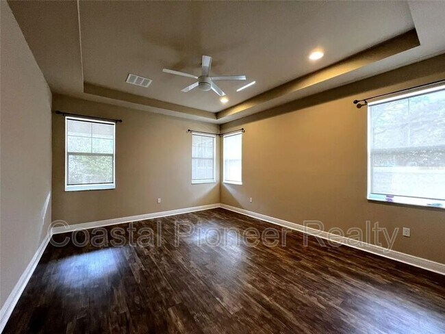 Building Photo - 14503 Rocky Brook Dr