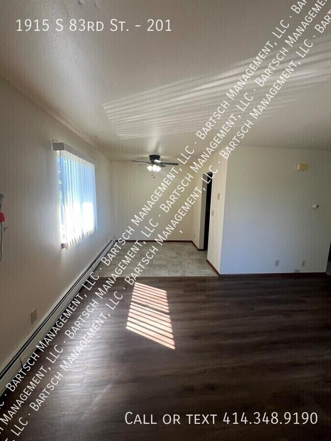 Building Photo - 1915 S 83rd St