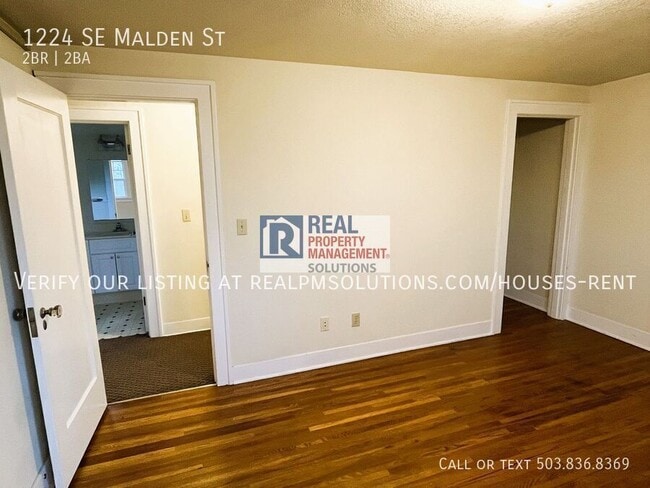 Building Photo - 1224 SE Malden St
