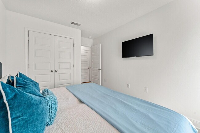 Building Photo - 183 Sandhill Pines Dr